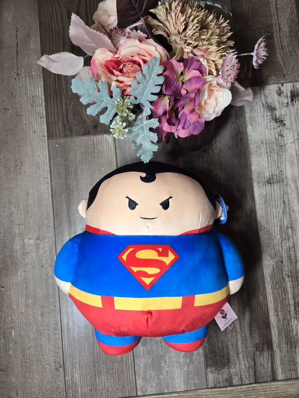 NWT FAO Schwarz Superman Blob Plush – 12 Inch – Nordstrom